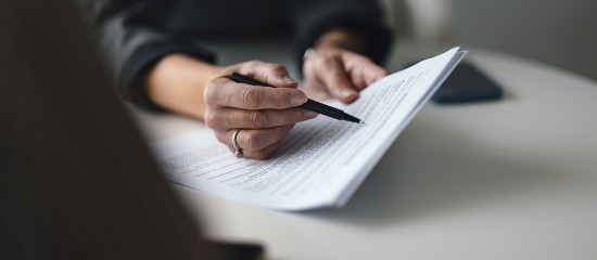 Documents de fin de contrat : attention à leur remise tardive !